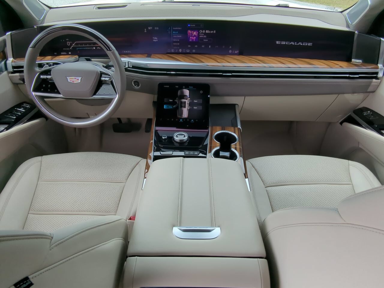 2025 Cadillac Escalade 4WD Sport Platinum Appleton WI