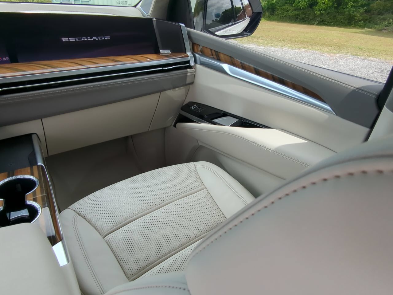2025 Cadillac Escalade 4WD Sport Platinum Appleton WI