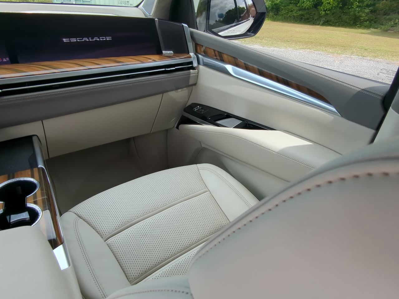 2025 Cadillac Escalade 4WD Sport Platinum Appleton WI