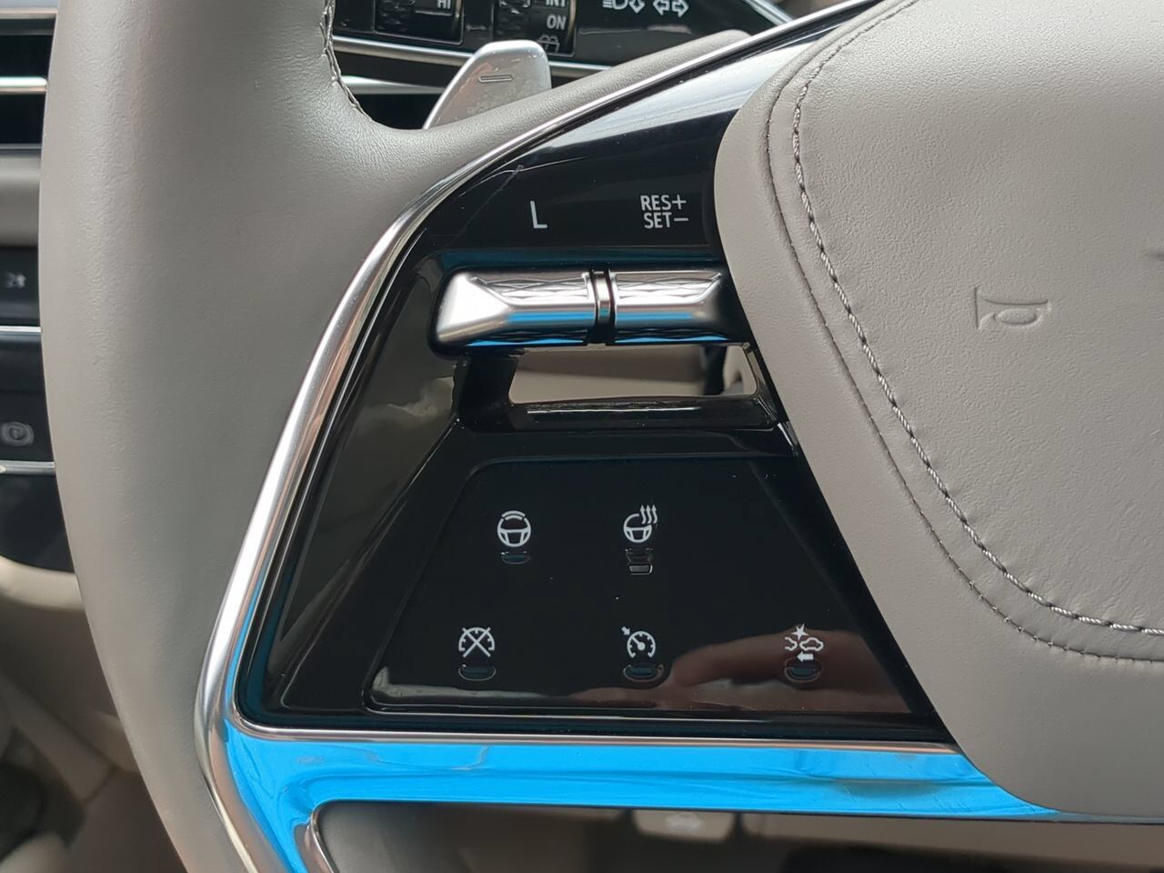 2025 Cadillac Escalade 4WD Sport Platinum Appleton WI