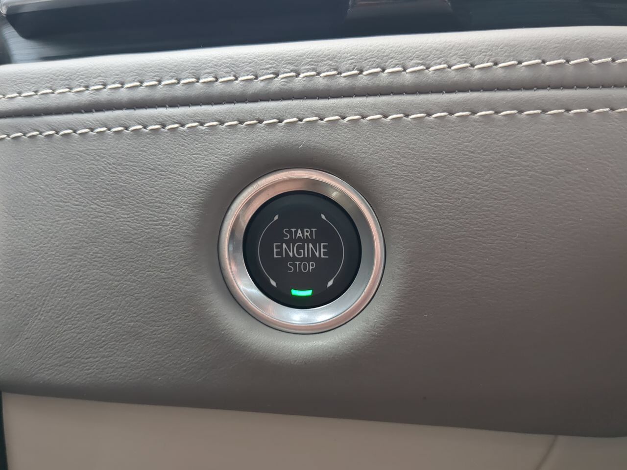 2025 Cadillac Escalade 4WD Sport Platinum Appleton WI