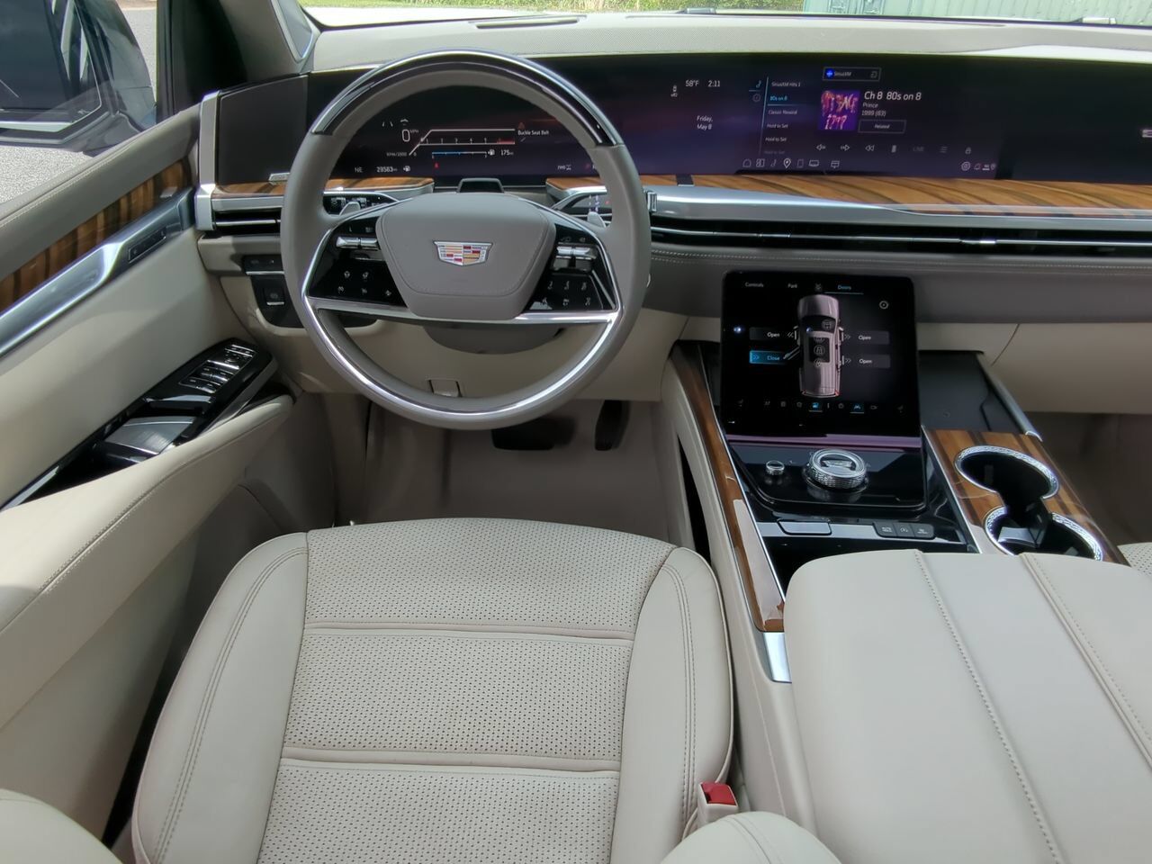 2025 Cadillac Escalade 4WD Sport Platinum Appleton WI