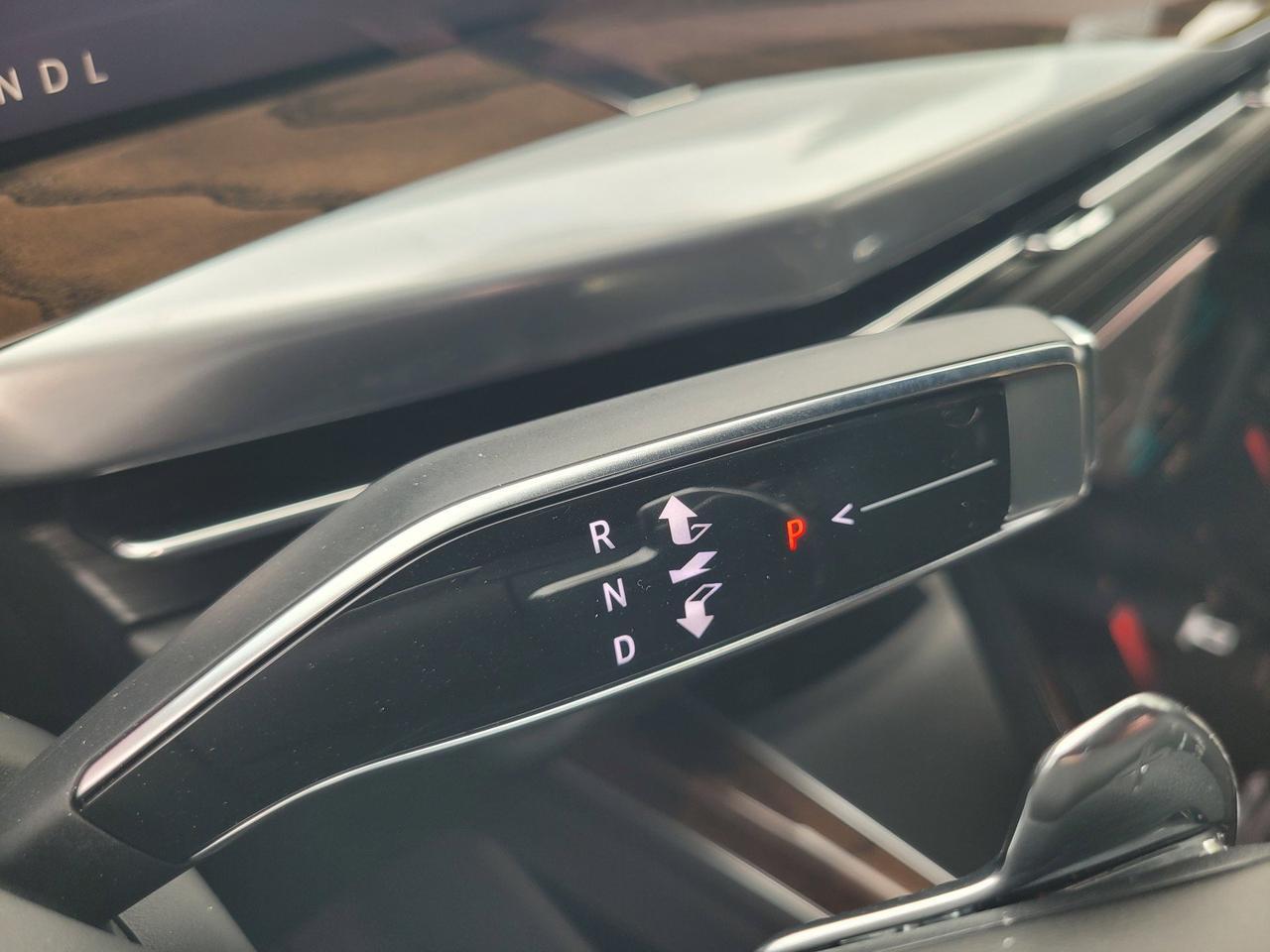 2025 Cadillac Escalade 4WD Sport Platinum Roseville CA