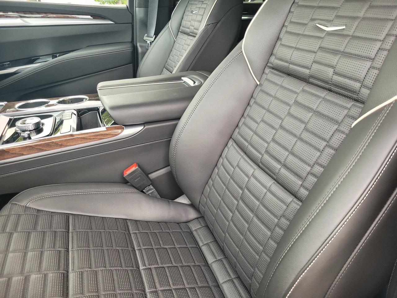 2025 Cadillac Escalade 4WD Sport Platinum Roseville CA