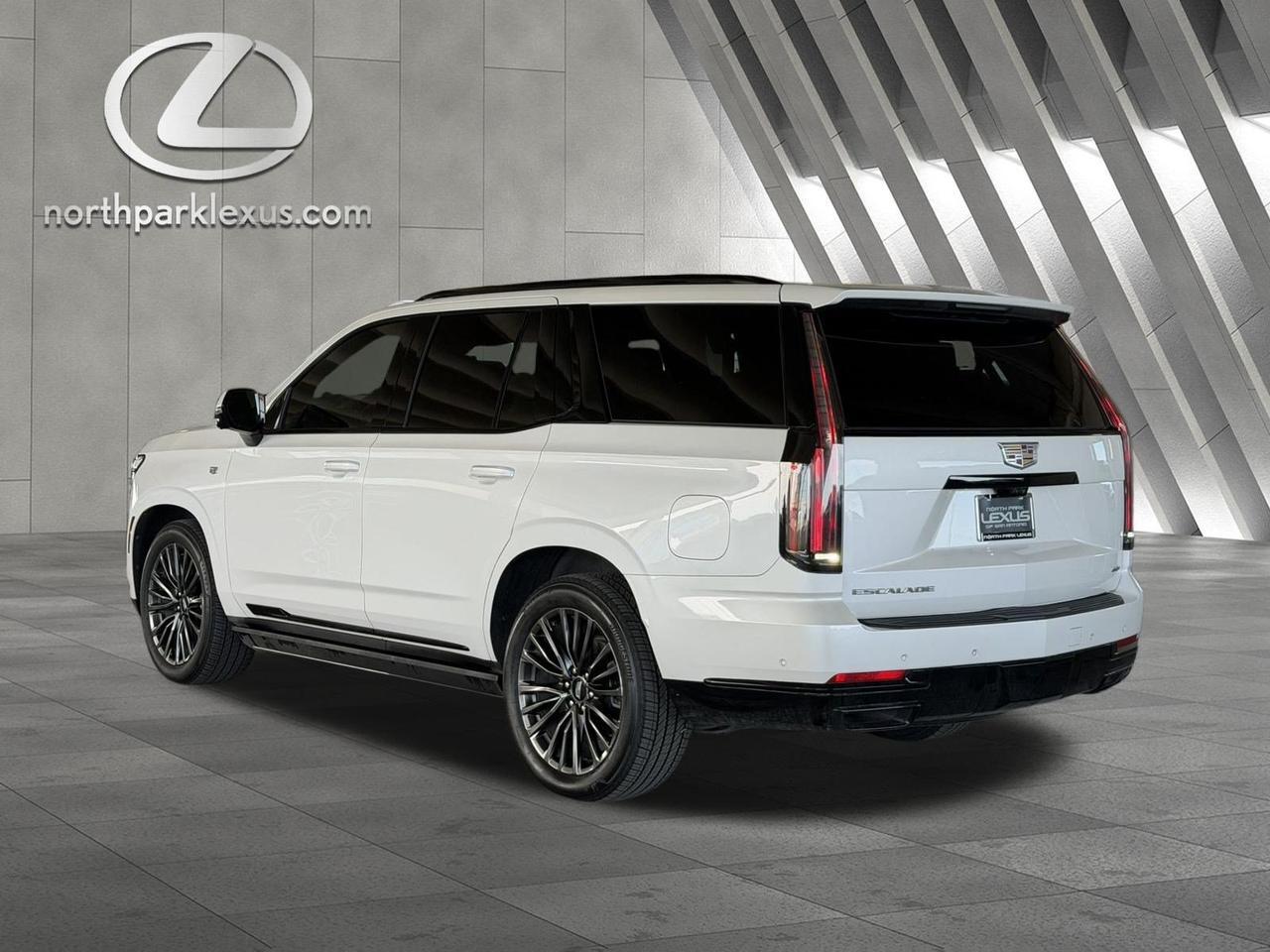 2025 Cadillac Escalade 4WD Sport Platinum