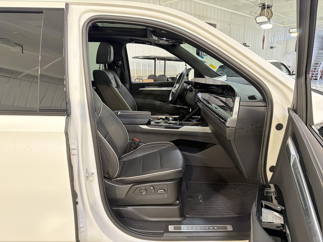 2025 Cadillac Escalade 4WD Sport San Antonio TX