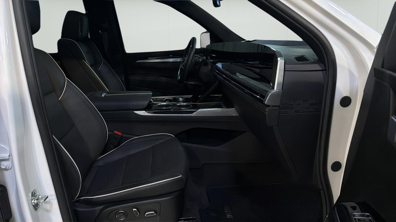 2025 Cadillac Escalade 4WD Sport San Antonio TX