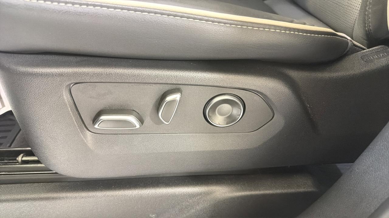 2025 Cadillac Escalade 4WD Sport San Antonio TX