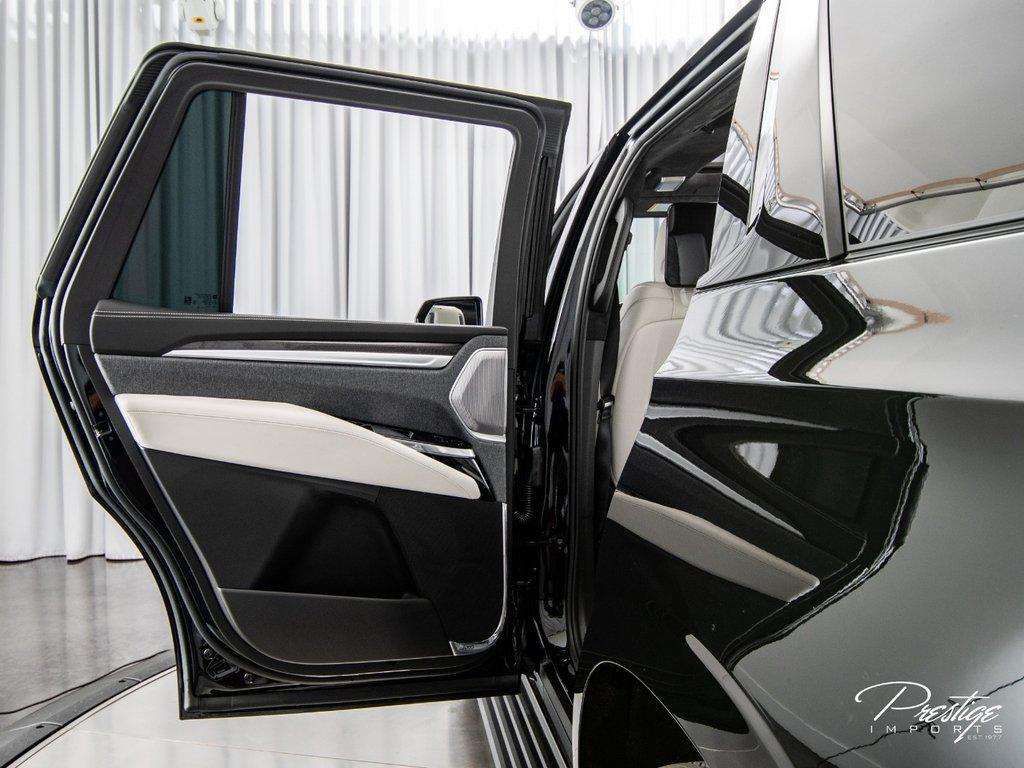 2025 Cadillac Escalade AWD 4dr V-Series North Miami Beach FL