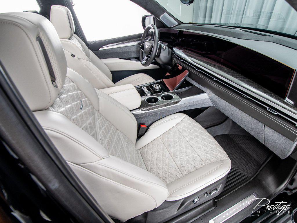 2025 Cadillac Escalade AWD 4dr V-Series North Miami Beach FL