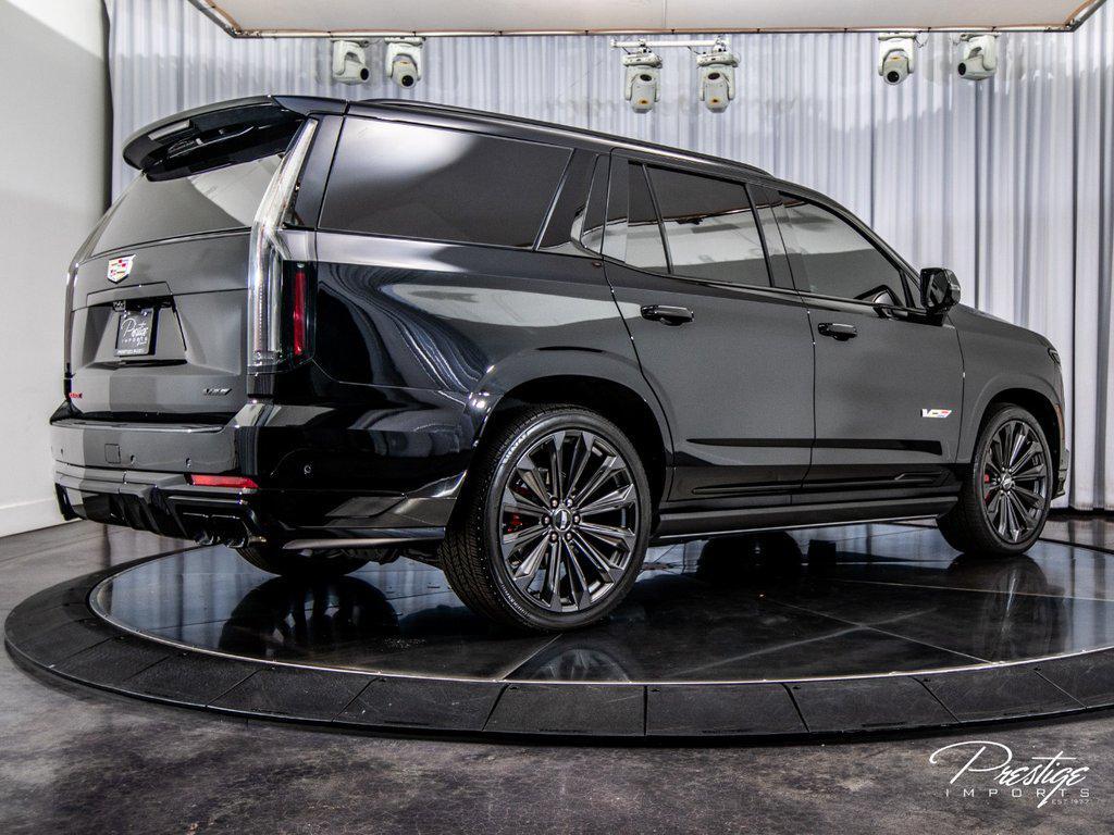 2025 Cadillac Escalade AWD 4dr V-Series North Miami Beach FL