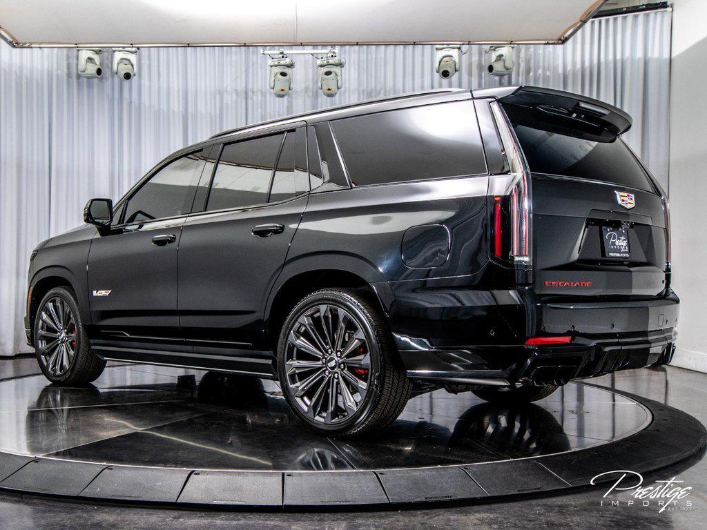 2025 Cadillac Escalade AWD 4dr V-Series North Miami Beach FL
