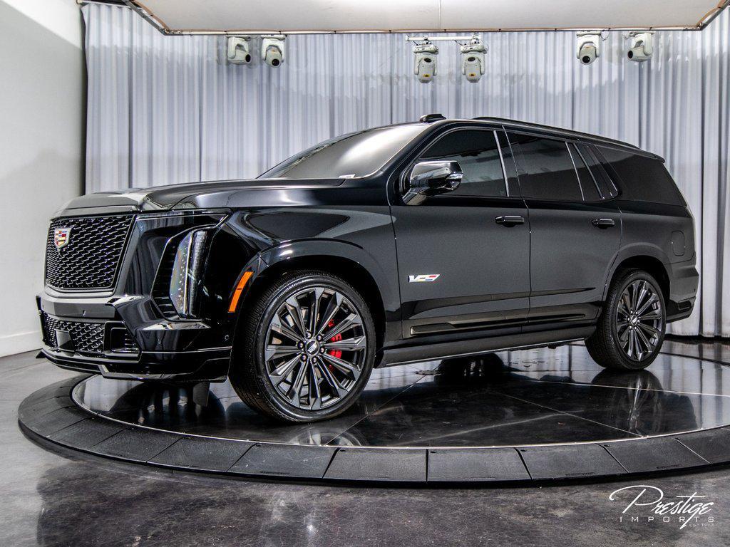 2025 Cadillac Escalade AWD 4dr V-Series North Miami Beach FL