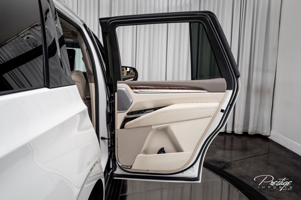 2025 Cadillac Escalade Command the road in the 2025 Cadillac Escalade 4WD Sport Platinum &acirc;&euro;&rdquo; a full-size luxury SUV designed for those who lead from the front. Powered by a 6.2L V8 delivering 420 horsepower through a smooth 10-speed automatic transmission, North Miami Beach FL
