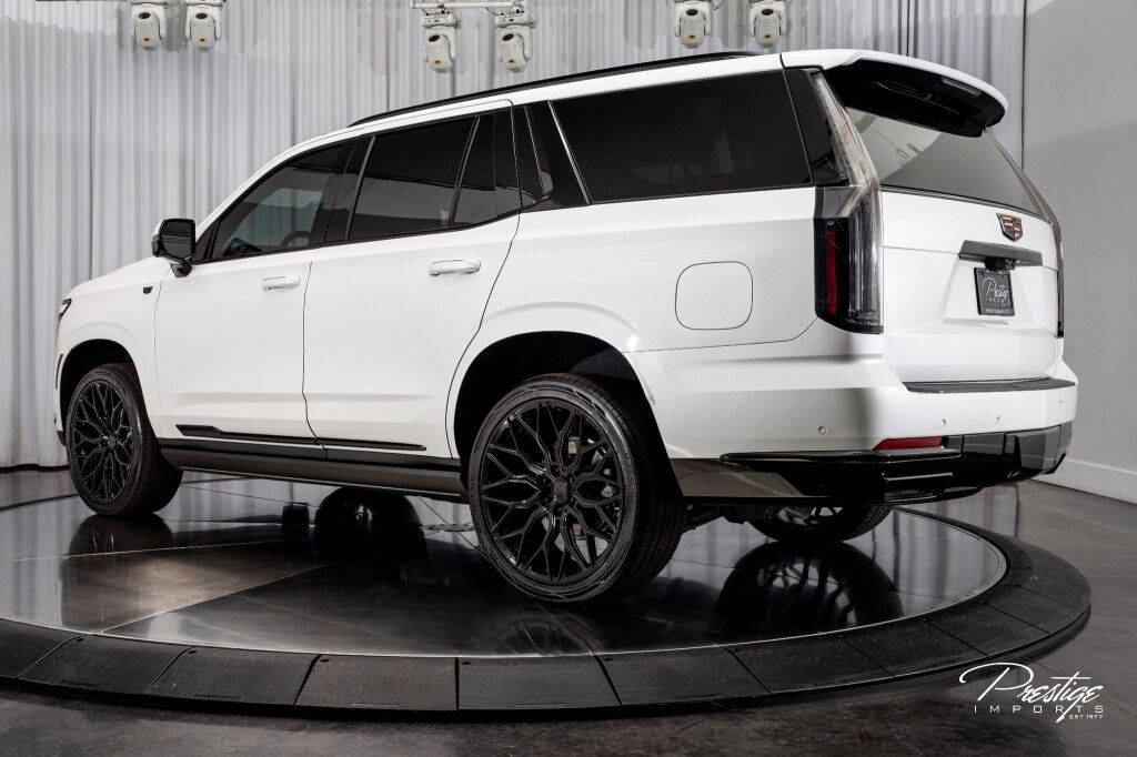 2025 Cadillac Escalade Command the road in the 2025 Cadillac Escalade 4WD Sport Platinum &acirc;&euro;&rdquo; a full-size luxury SUV designed for those who lead from the front. Powered by a 6.2L V8 delivering 420 horsepower through a smooth 10-speed automatic transmission, North Miami Beach FL