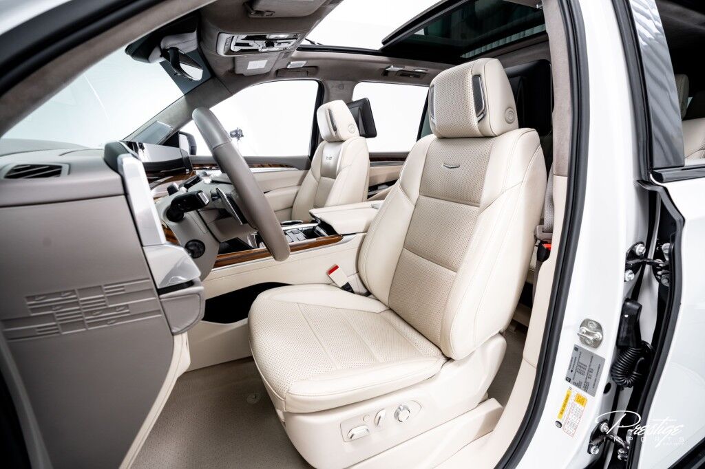 2025 Cadillac Escalade Command the road in the 2025 Cadillac Escalade 4WD Sport Platinum &acirc;&euro;&rdquo; a full-size luxury SUV designed for those who lead from the front. Powered by a 6.2L V8 delivering 420 horsepower through a smooth 10-speed automatic transmission, North Miami Beach FL