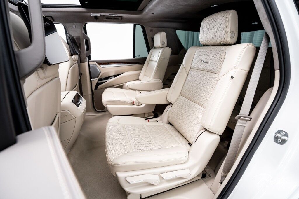 2025 Cadillac Escalade Command the road in the 2025 Cadillac Escalade 4WD Sport Platinum &acirc;&euro;&rdquo; a full-size luxury SUV designed for those who lead from the front. Powered by a 6.2L V8 delivering 420 horsepower through a smooth 10-speed automatic transmission, North Miami Beach FL