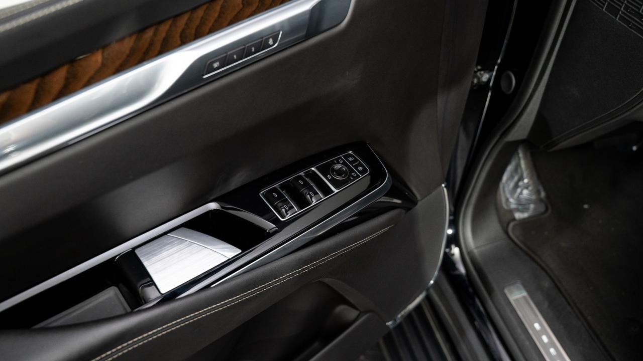 2025 Cadillac Escalade ESV 4WD Sport Platinum Franklin TN