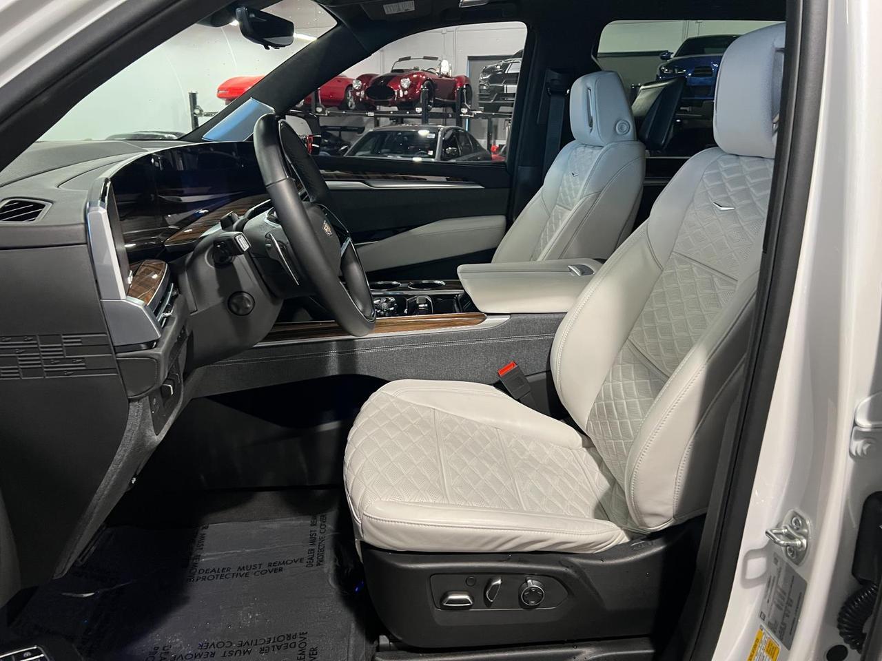 2025 Cadillac Escalade ESV 4WD Sport Platinum Parker CO