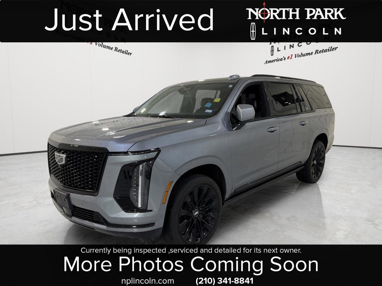 2025 Cadillac Escalade ESV 4WD Sport Platinum