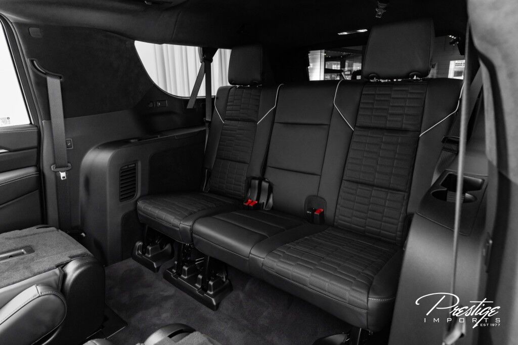 2025 Cadillac Escalade ESV AWD V-Series North Miami Beach FL