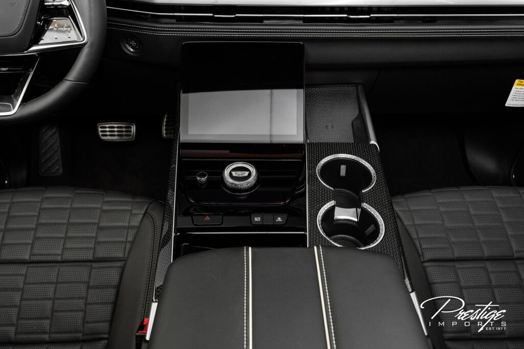 2025 Cadillac Escalade ESV AWD V-Series North Miami Beach FL
