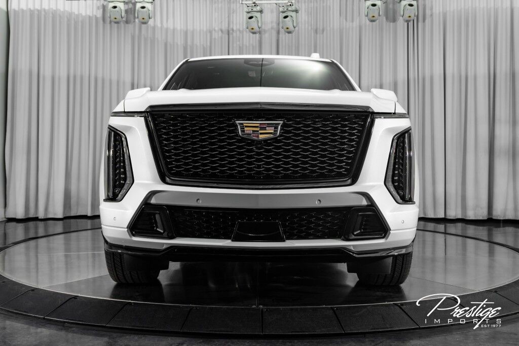 2025 Cadillac Escalade ESV AWD V-Series