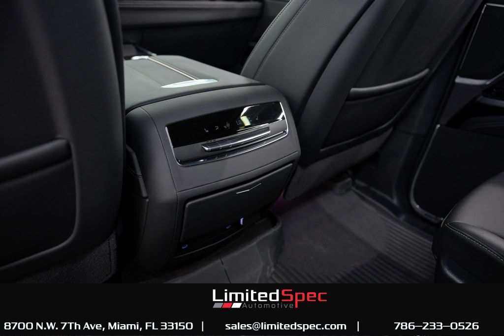 2025 Cadillac Escalade ESV Luxury Miami FL