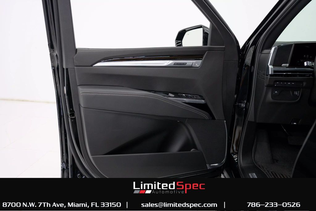 2025 Cadillac Escalade ESV Luxury Miami FL