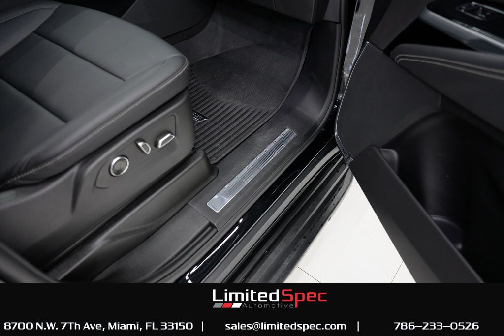 2025 Cadillac Escalade ESV Luxury Miami FL