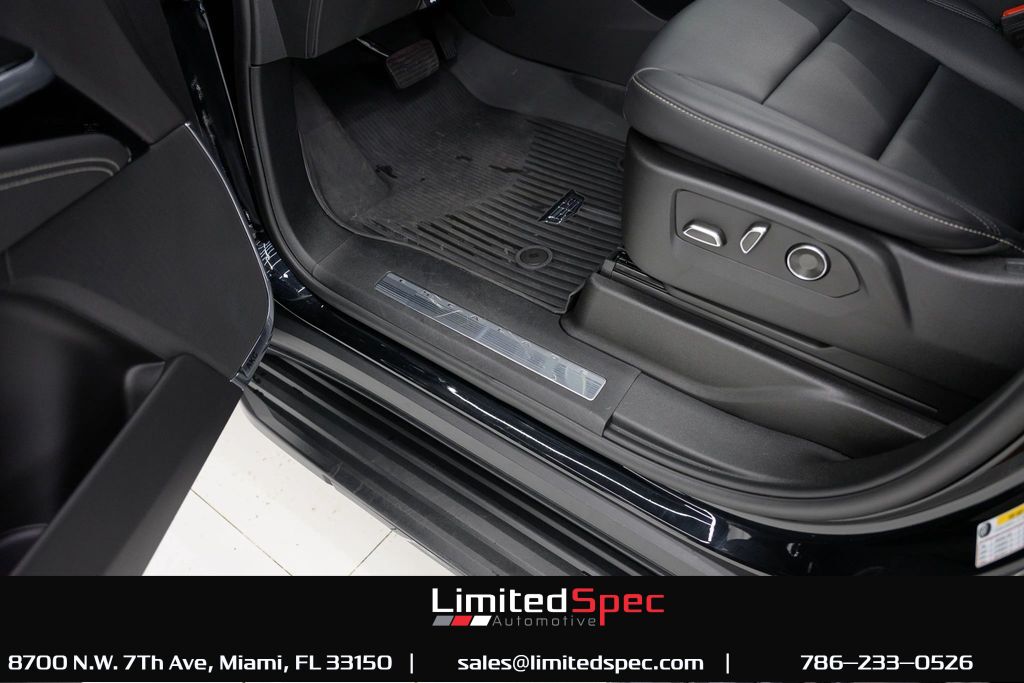 2025 Cadillac Escalade ESV Luxury Miami FL