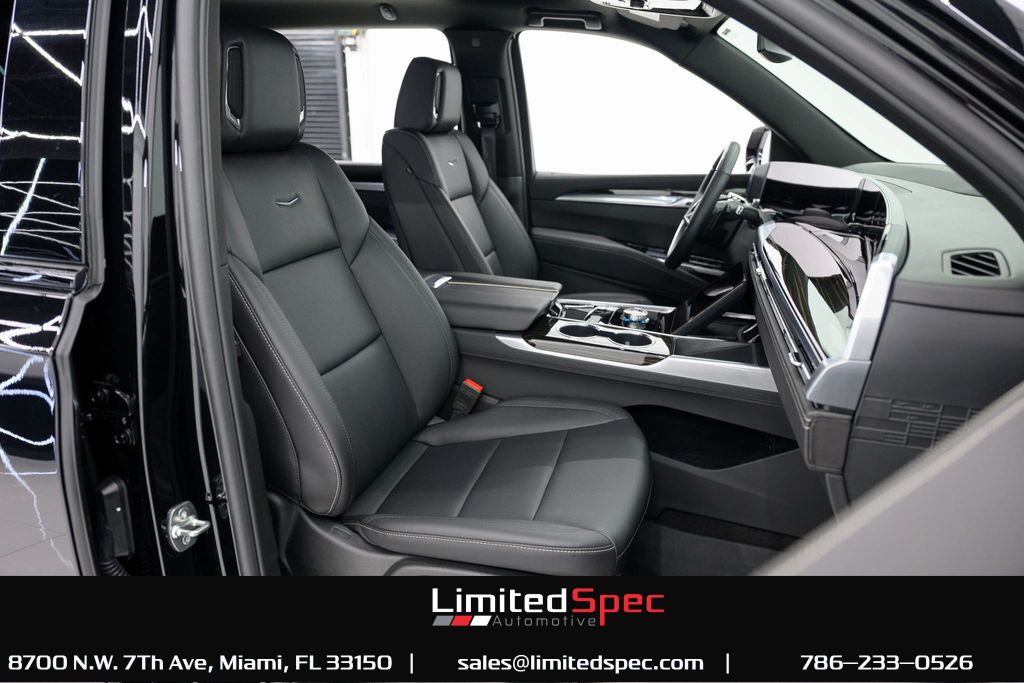 2025 Cadillac Escalade ESV Luxury Miami FL