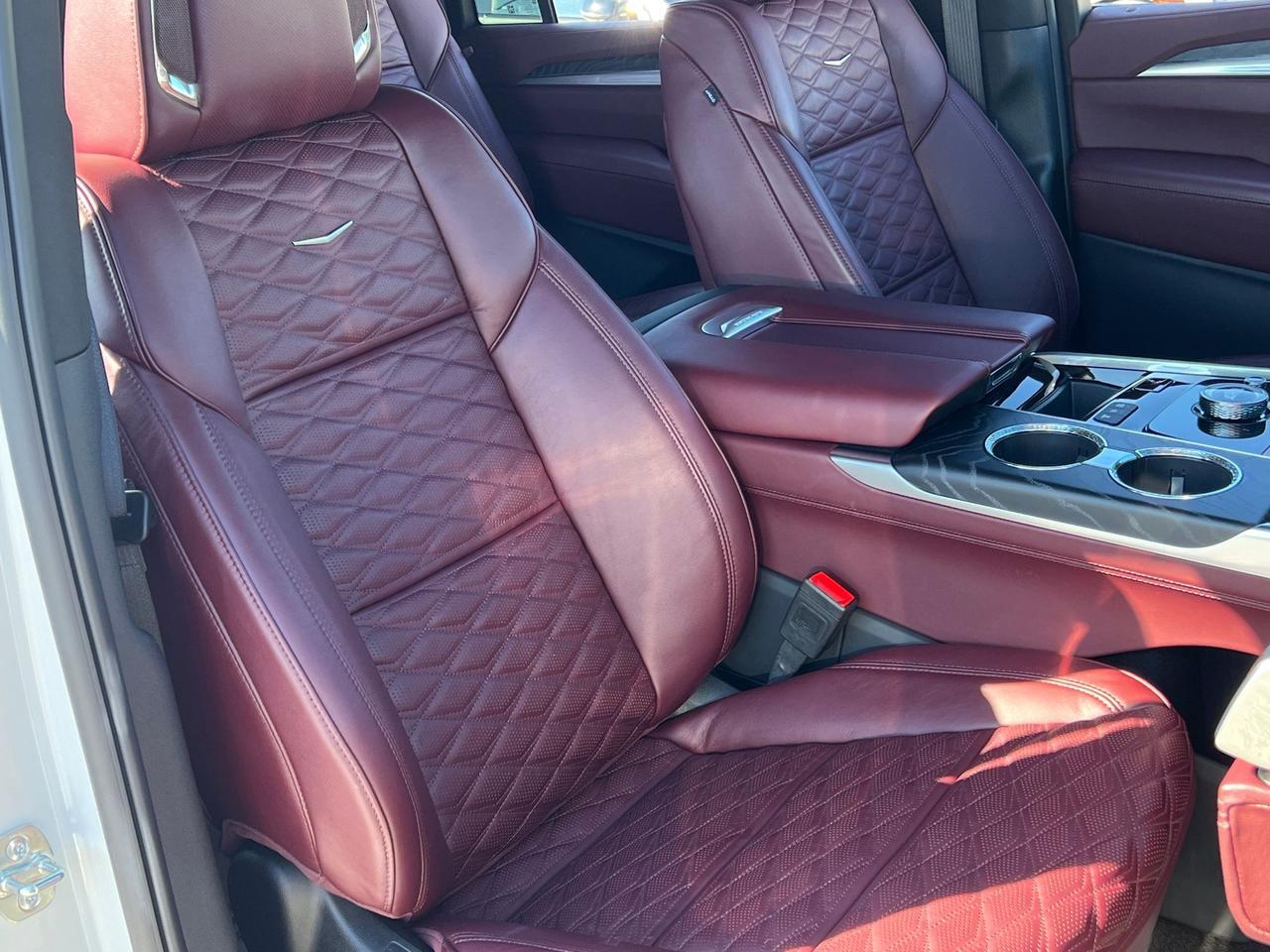 2025 Cadillac Escalade ESV Premium Indianapolis IN