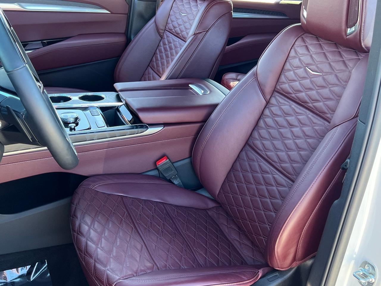 2025 Cadillac Escalade ESV Premium Indianapolis IN