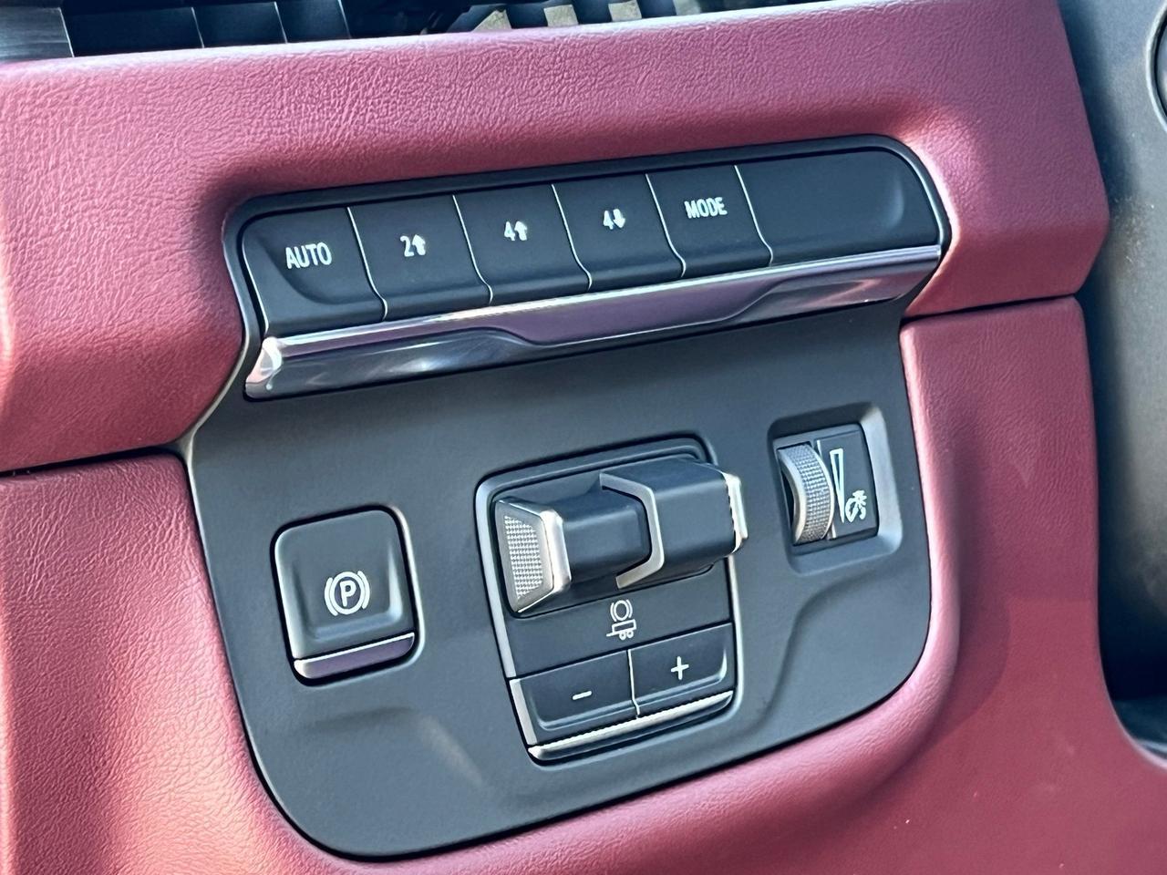 2025 Cadillac Escalade ESV Premium Indianapolis IN