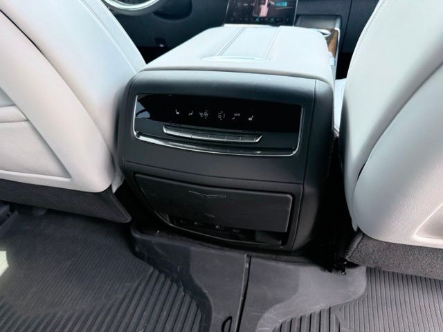 2025 Cadillac Escalade ESV Sport Platinum Kerrville TX