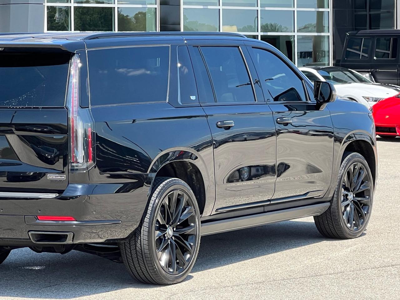 2025 Cadillac Escalade ESV Sport Platinum Indianapolis IN