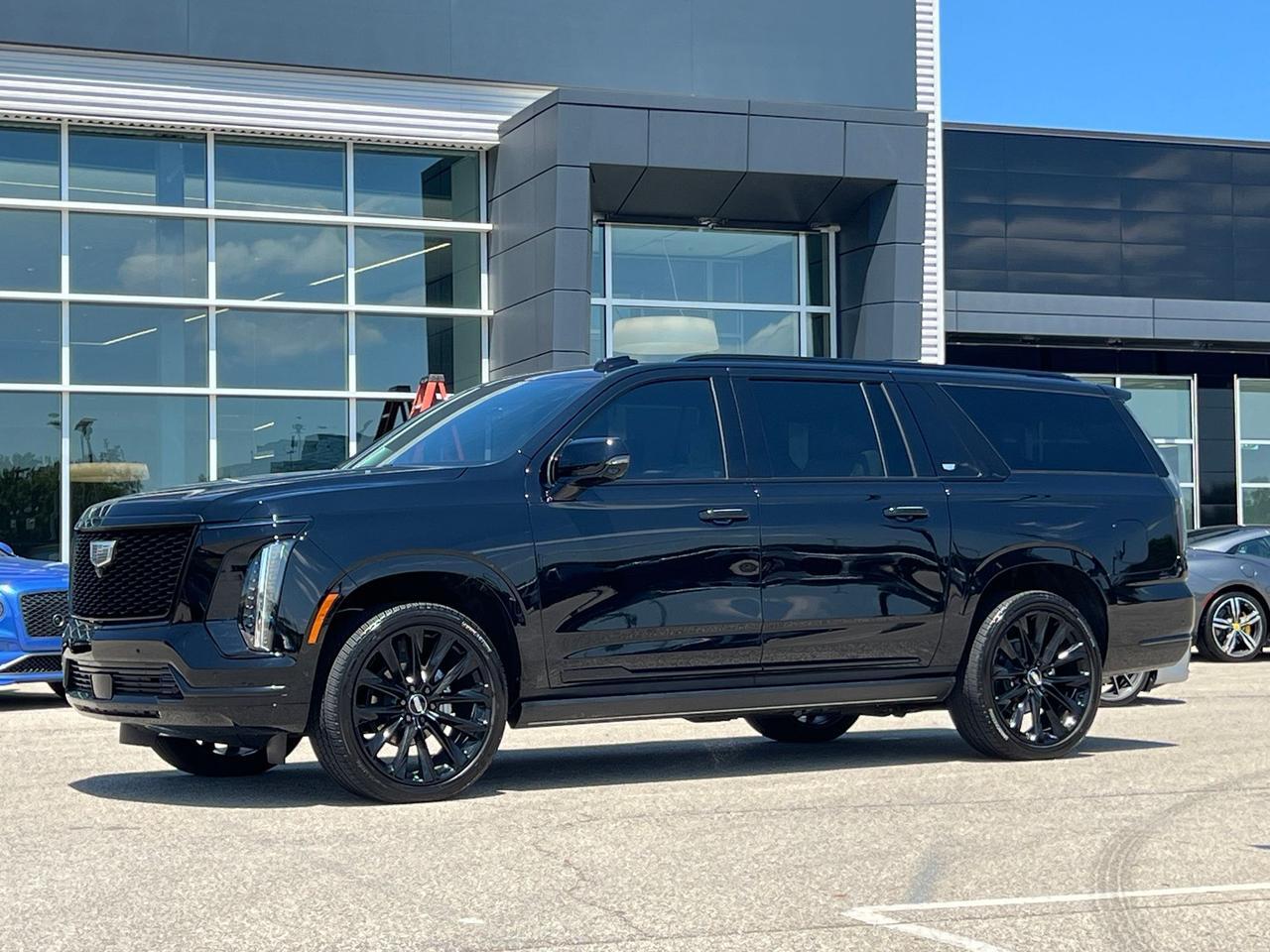 2025 Cadillac Escalade ESV Sport Platinum Indianapolis IN