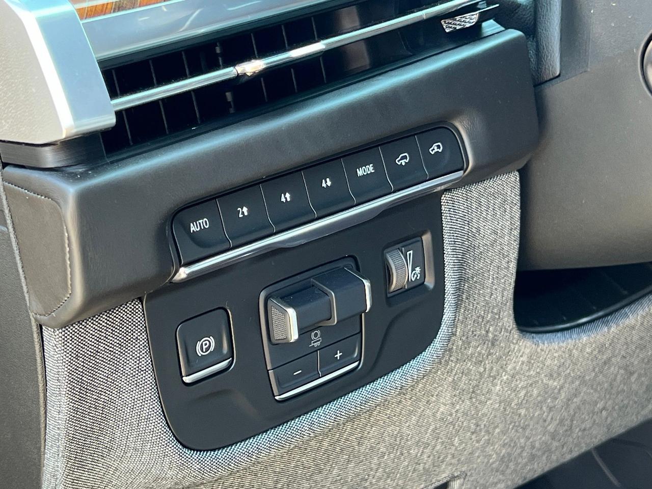 2025 Cadillac Escalade ESV Sport Platinum Indianapolis IN