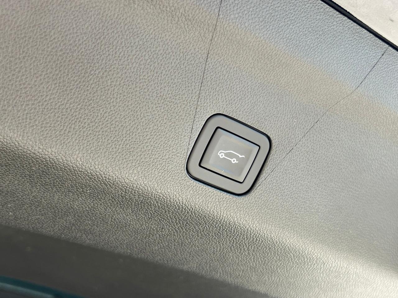 2025 Cadillac Escalade ESV Sport Platinum Indianapolis IN
