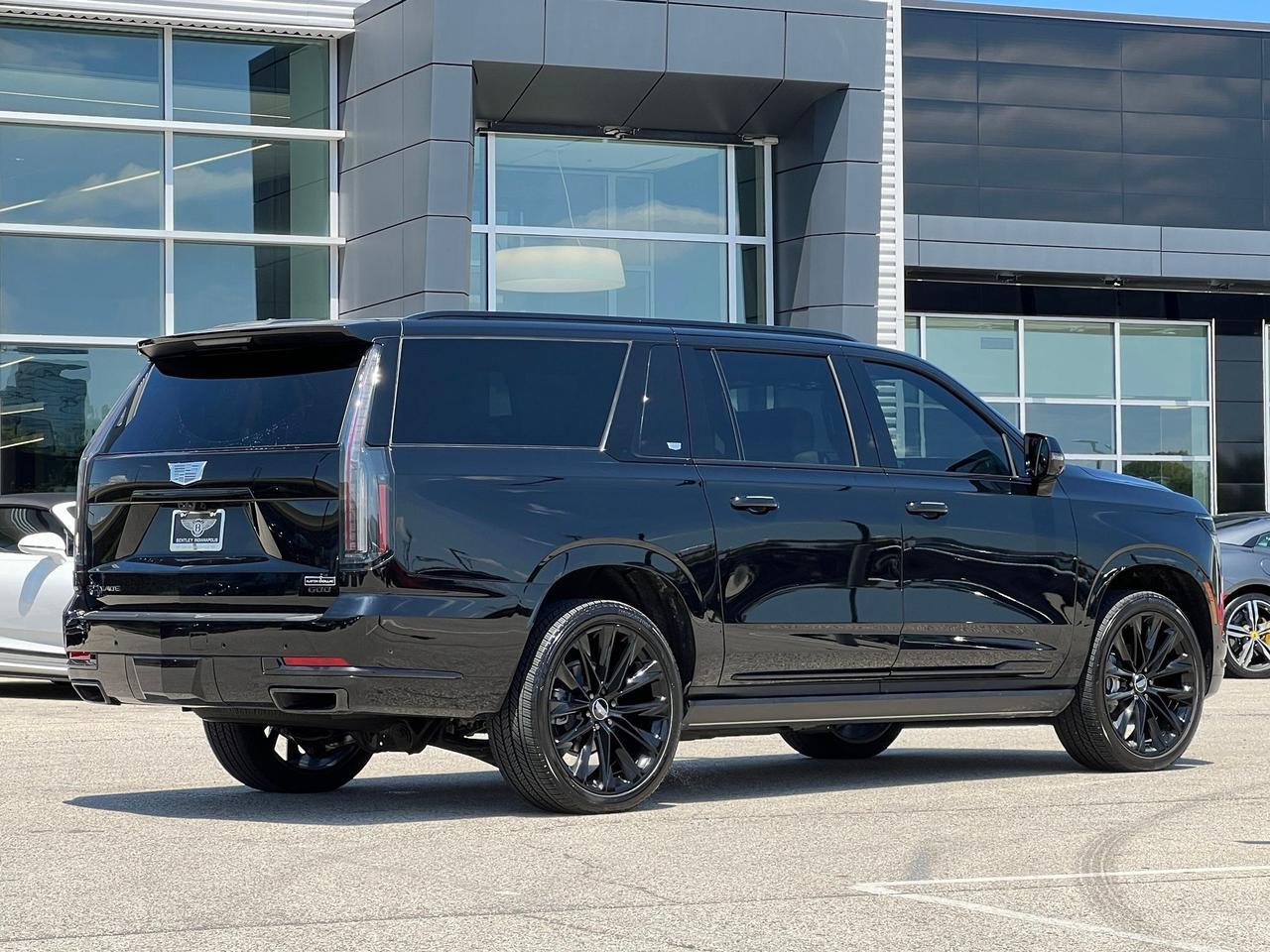 2025 Cadillac Escalade ESV Sport Platinum Indianapolis IN