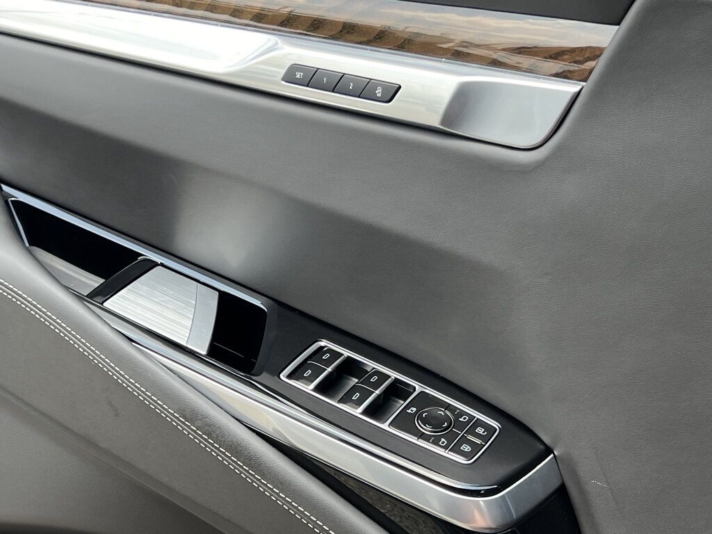 2025 Cadillac Escalade ESV Sport Platinum Indianapolis IN