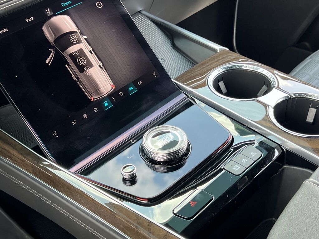 2025 Cadillac Escalade ESV Sport Platinum Indianapolis IN