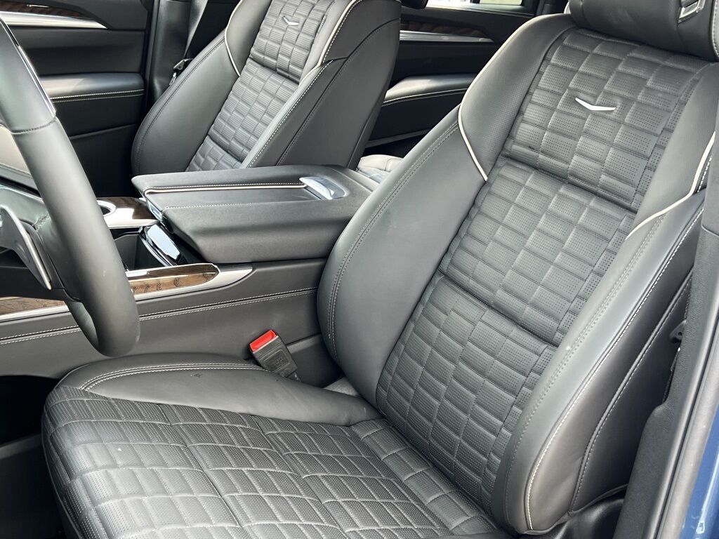 2025 Cadillac Escalade ESV Sport Platinum Ft Lauderdale FL