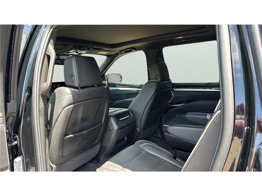 2025 Cadillac Escalade ESV Sport SUV 4D Folsom CA