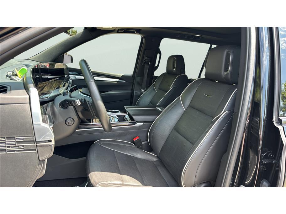 2025 Cadillac Escalade ESV Sport SUV 4D Folsom CA