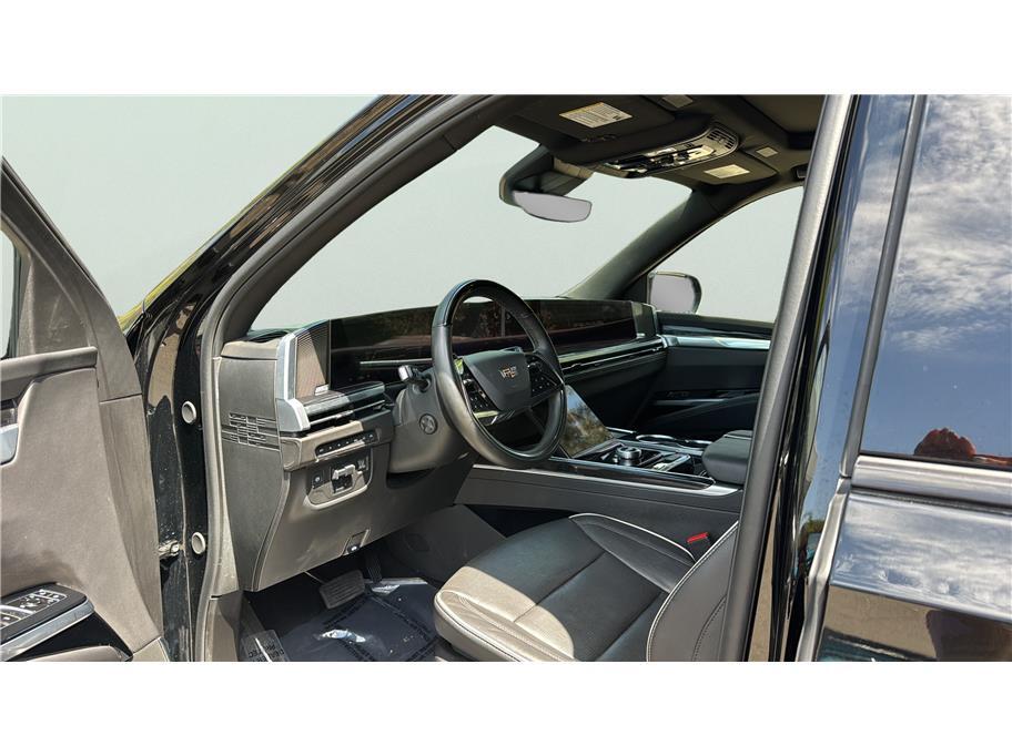 2025 Cadillac Escalade ESV Sport SUV 4D Folsom CA