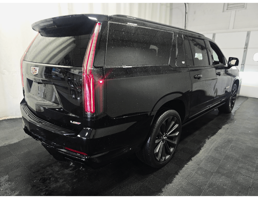 2025 Cadillac Escalade ESV V-Series AKG Studio Sound Mag Ride Portland OR