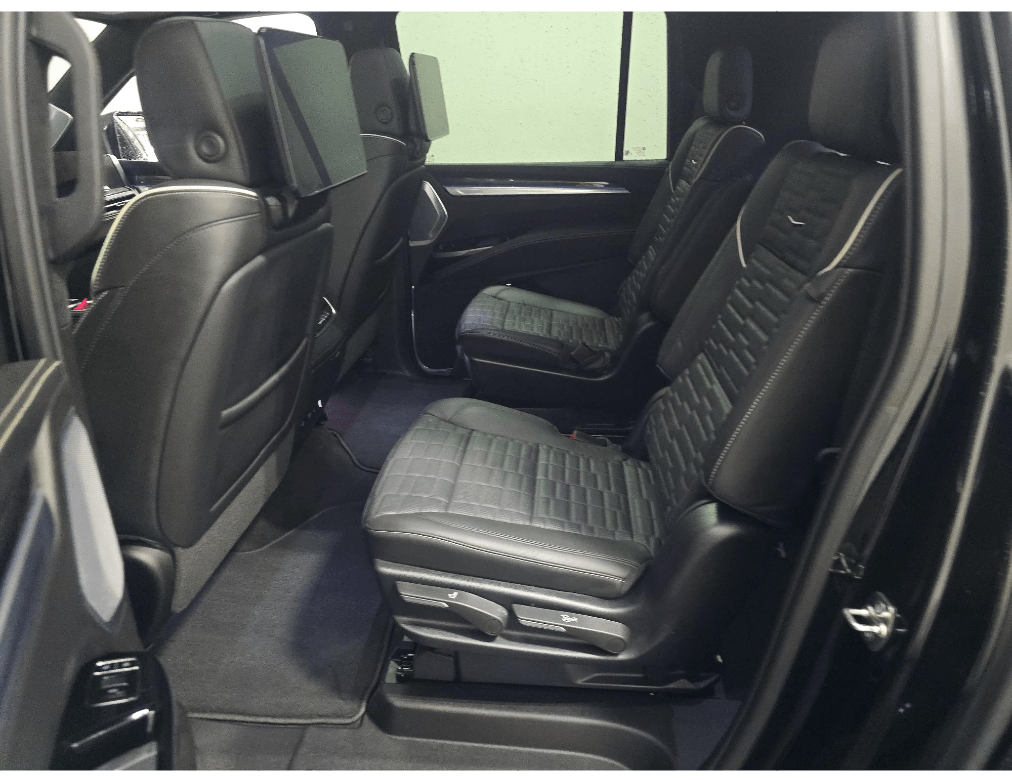 2025 Cadillac Escalade ESV V-Series AKG Studio Sound Mag Ride Portland OR