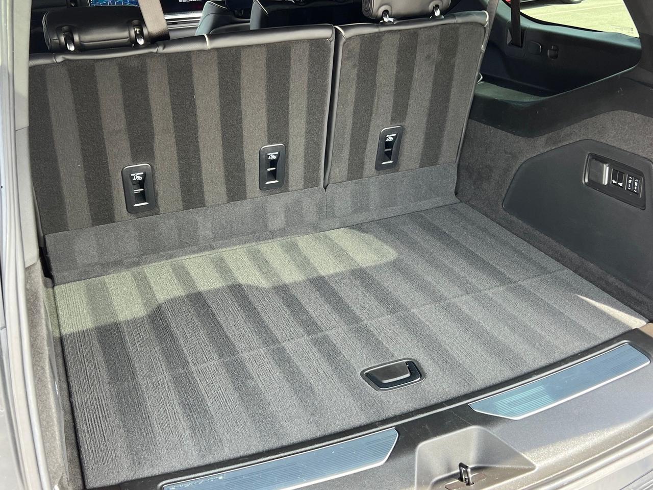 2025 Cadillac Escalade ESV V-Series Indianapolis IN